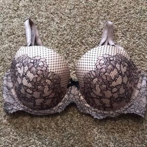 VS 34DD Dream Angels Bra. Gray.